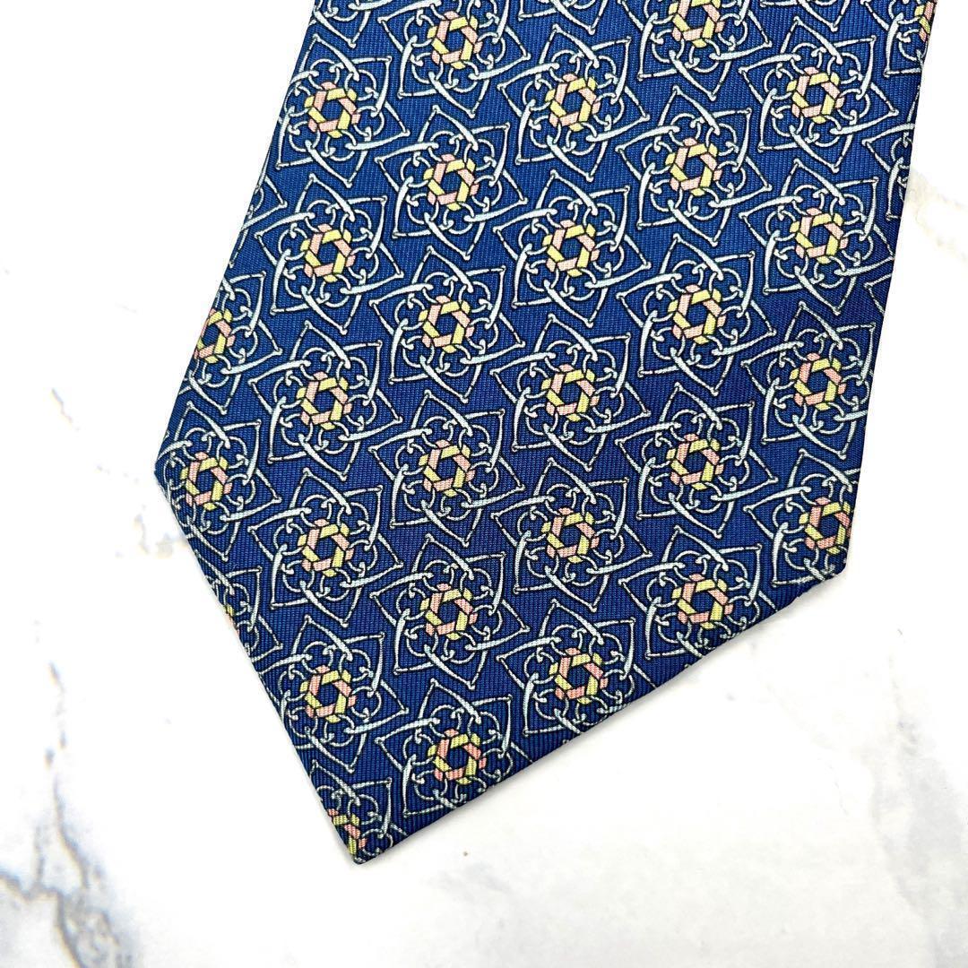 ◆良品◆HERMES エルメス ネクタイ 青色 星柄 リング 高級感