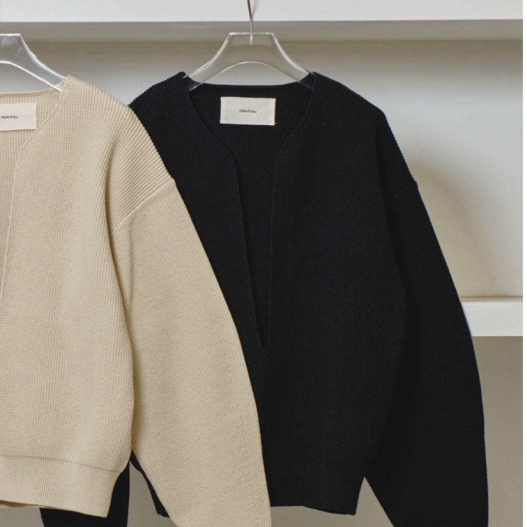 トップス todayful Slit Neck Knit BLACK