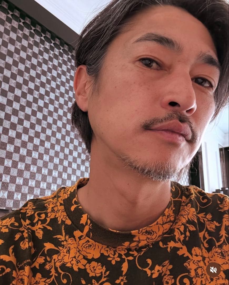 Supreme フローラルTシャツ 新品Small Box Tee- D1 25