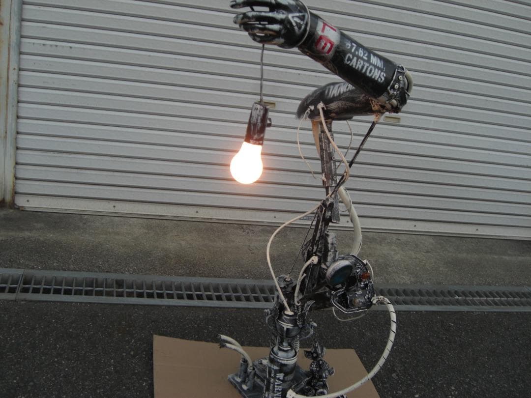 フロアライト照明 ランプ フューチャー アンティーク メカ サイボーグ マネキン