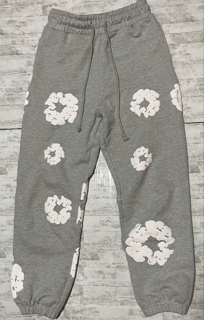 デニムティアーズ　スウェットパンツ　グレー　M