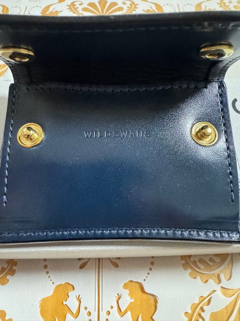 美品　ワイルドスワンズ　タング　サドル　フレンチネイビー