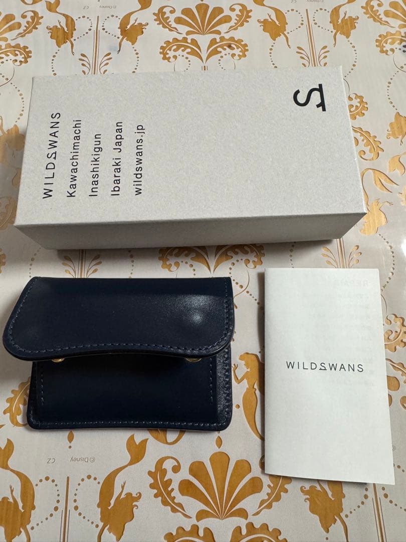 美品　ワイルドスワンズ　タング　サドル　フレンチネイビー