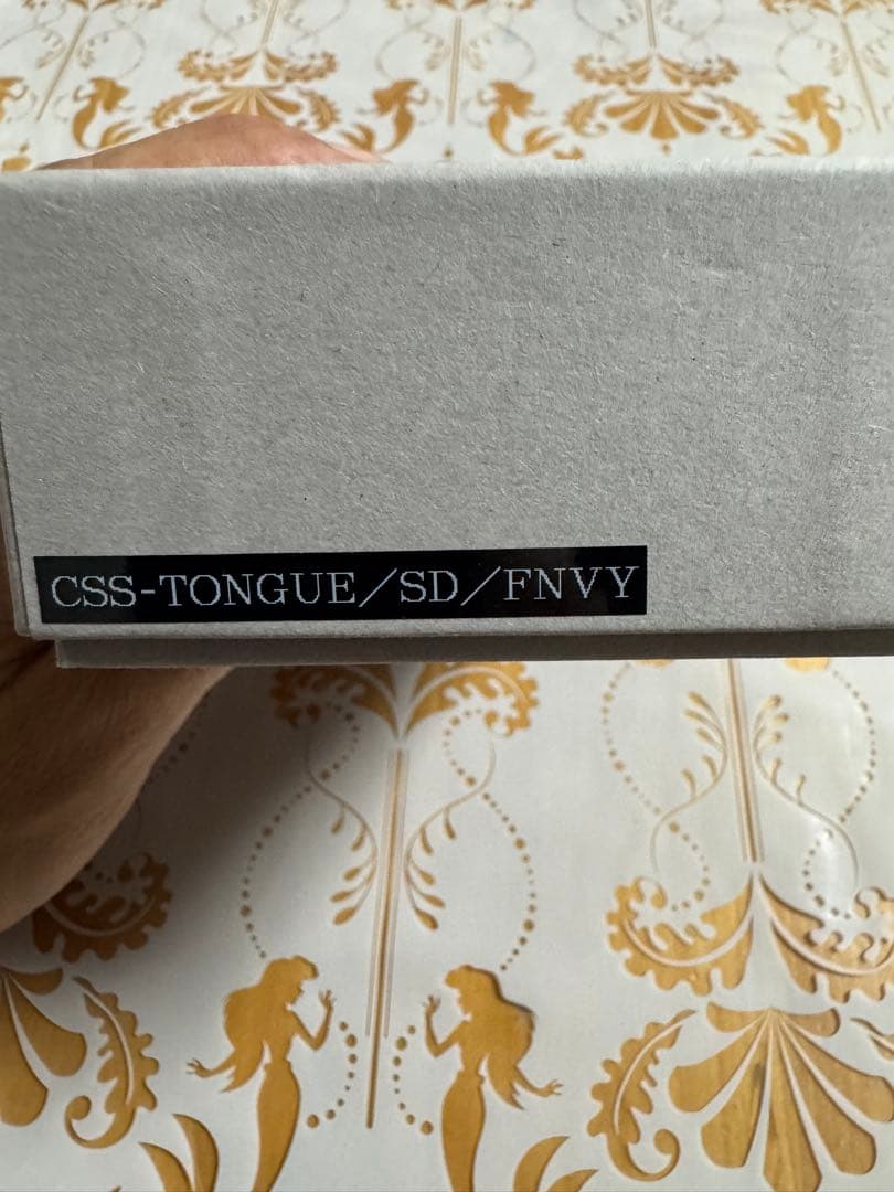 美品　ワイルドスワンズ　タング　サドル　フレンチネイビー