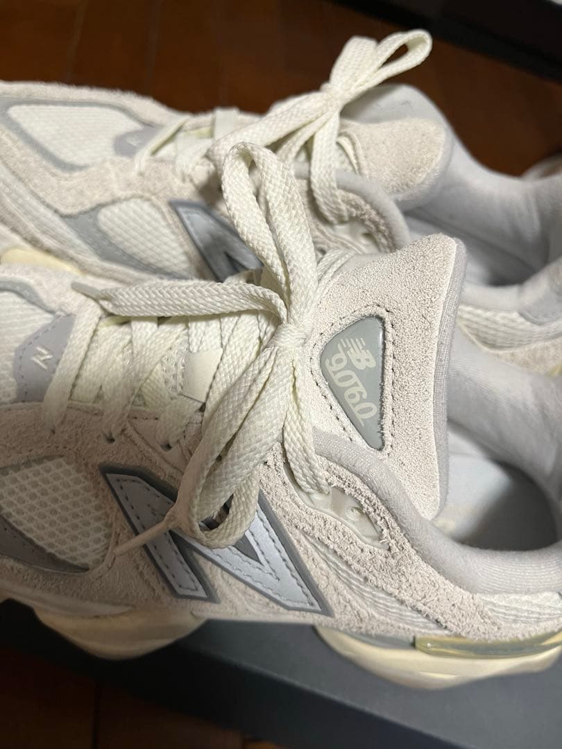 New Balance 9060 HSC ホワイト/グレー 24.5cm