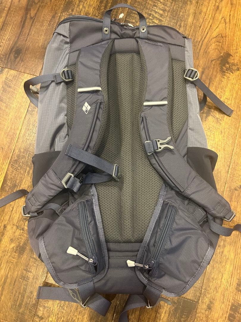 モンベル　グラナイトパック　kid’s 30 リュック　登山