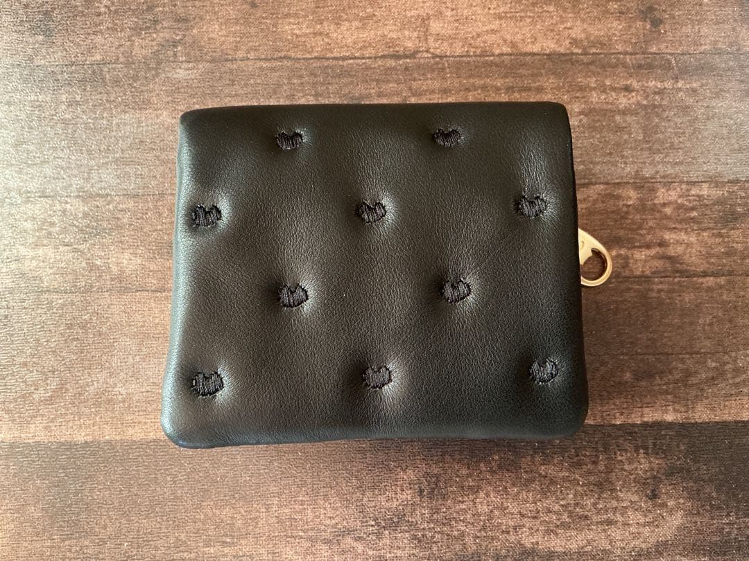 【未使用　箱無し】ぷちネコ2つおり財布　ブラック　ツモリチサト　ノベルティも！