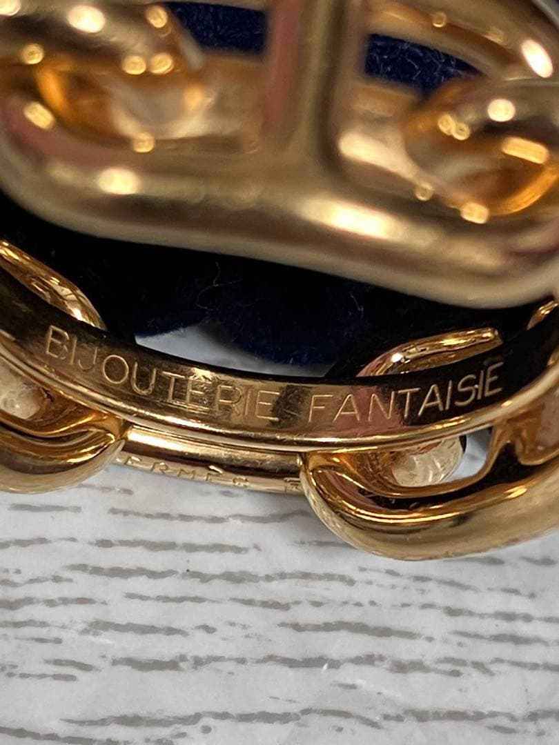 HERMES エルメスのスカーフリング「ルガテ シェーヌ・ダンクル」