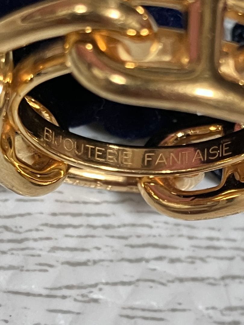 HERMES エルメスのスカーフリング「ルガテ シェーヌ・ダンクル」