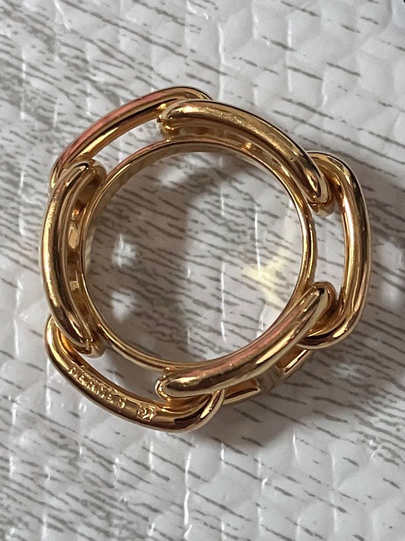 HERMES エルメスのスカーフリング「ルガテ シェーヌ・ダンクル」