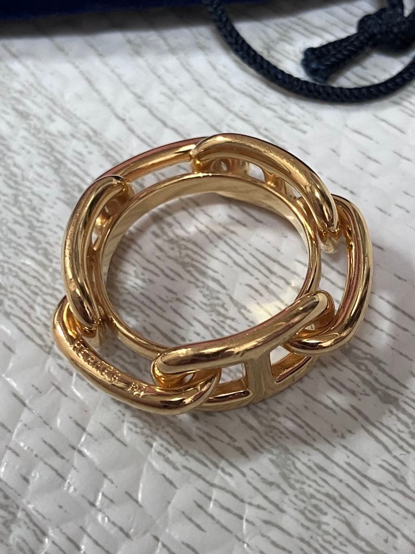 HERMES エルメスのスカーフリング「ルガテ シェーヌ・ダンクル」