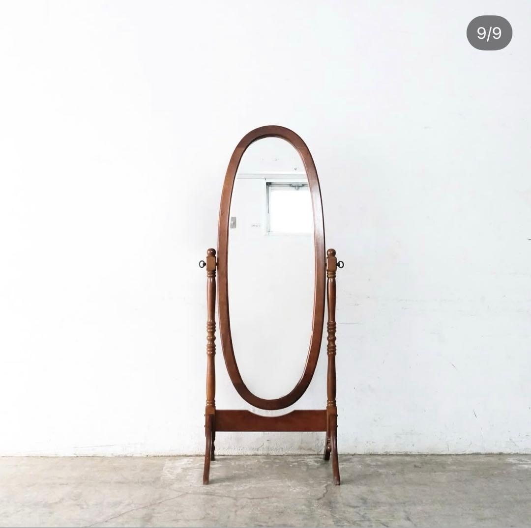 ろくろ脚のオーバルスタンドミラー　鏡