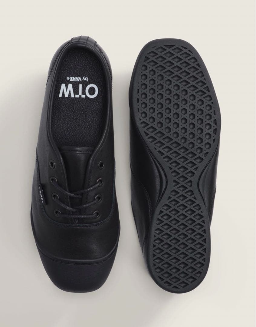 だしまき 様 OTW by Vans OTW オーセンティック プリマ ブラック