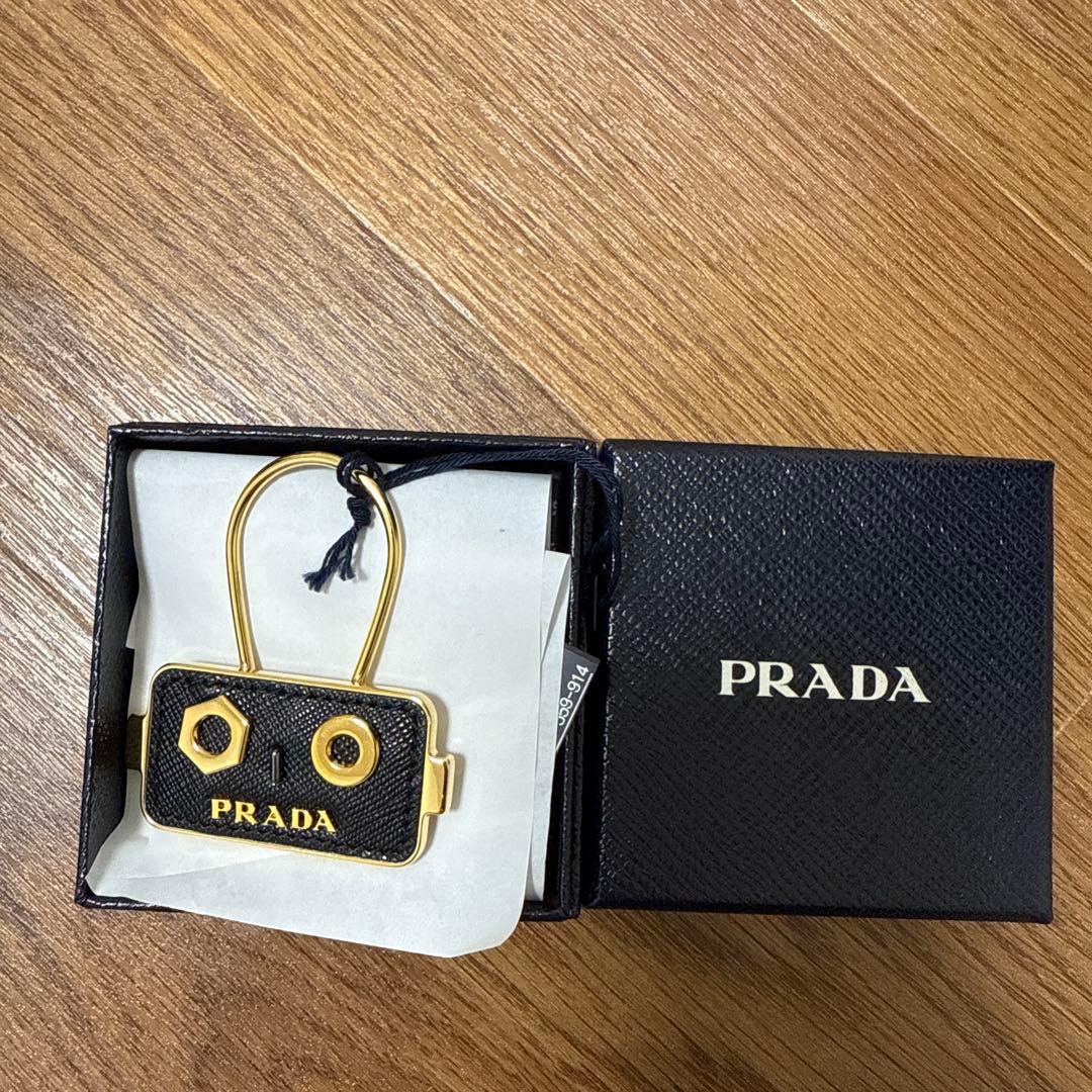 PRADA キーチャーム