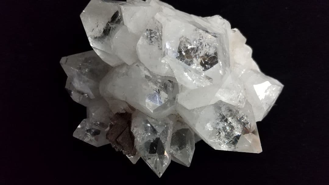 アポフィライト(魚眼石)クラスタ―