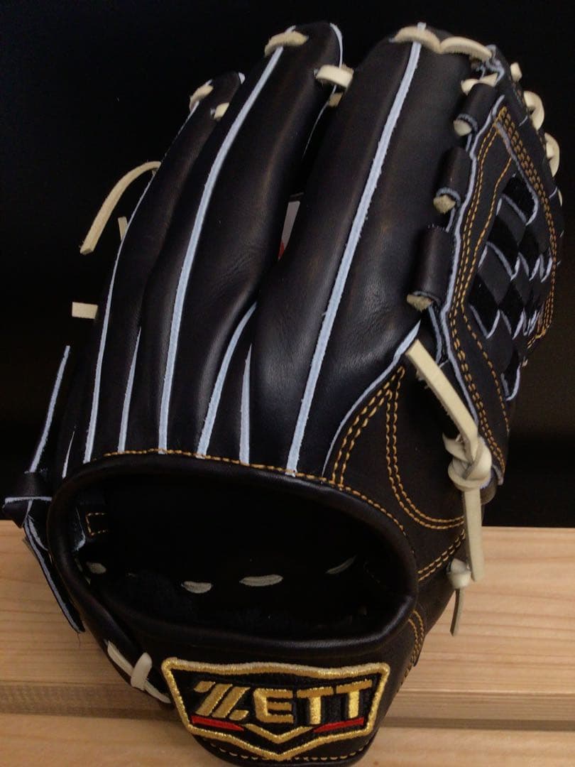超高級品！ゼット 硬式用グローブ 内野手用 定価57,200円