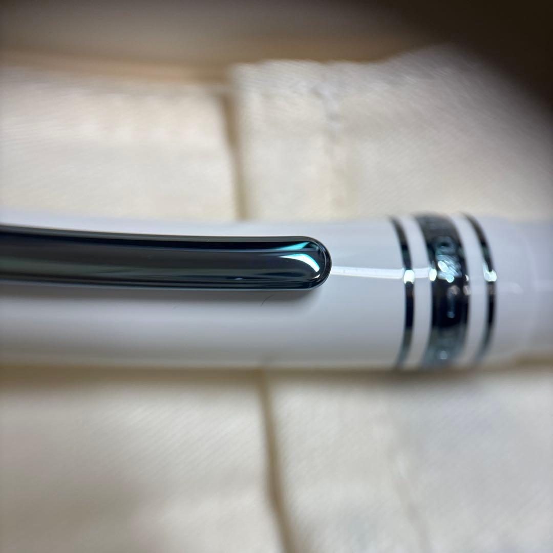 新品 モンブラン マイスターシュテュック グレイシャー クラシック F 万年筆