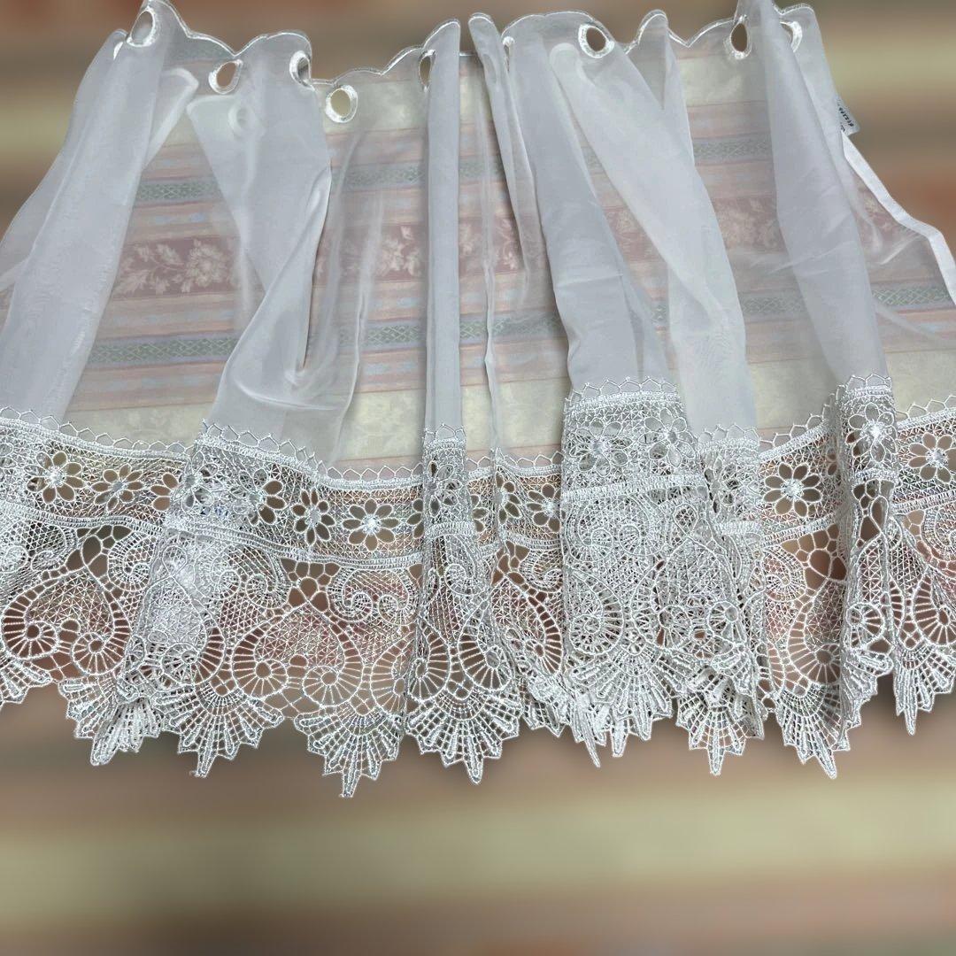 ボブ様確認用　新品未使用　ホワイトレースカフェカーテン アイレット式