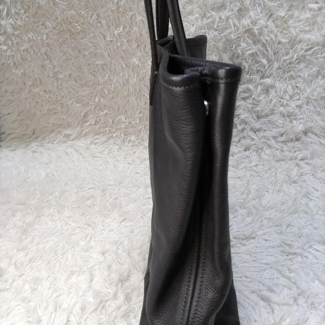 aniary アニアリ トートバッグ　レザー　シボ革　A4サイズ PC可 収納袋