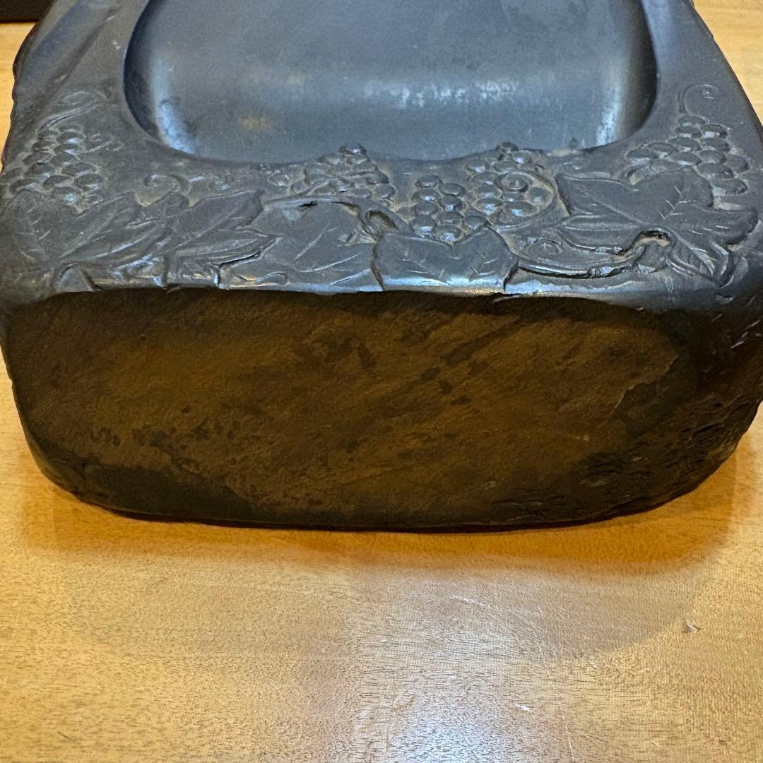 書道 硯 雨畑硯　雨畑真石 知石作 最高級品 大型硯　葡萄　彫刻