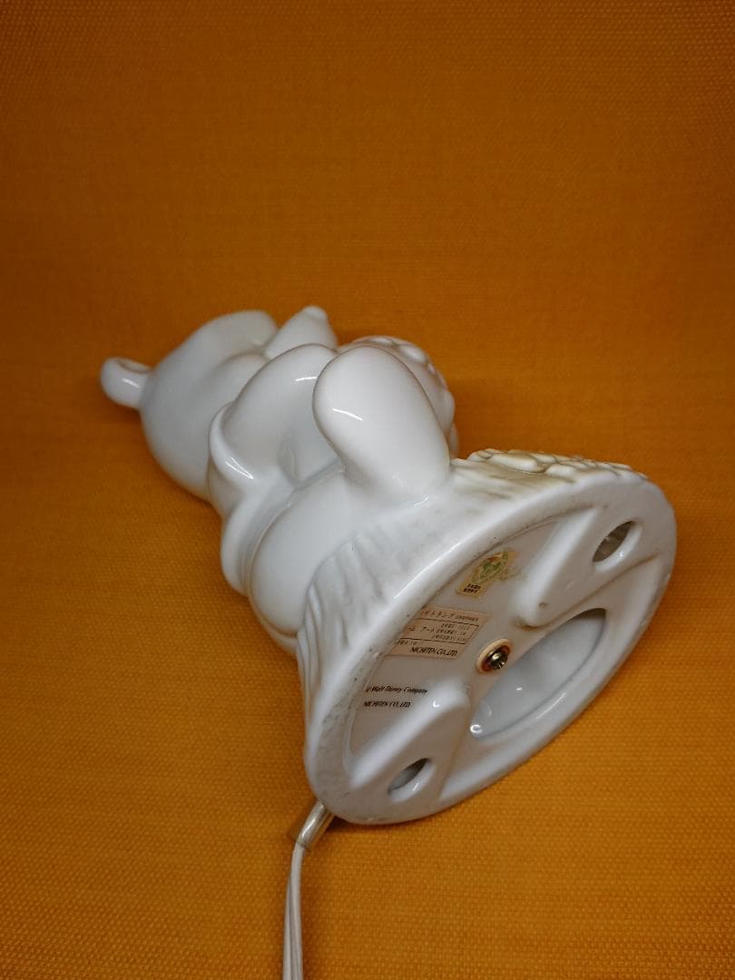 【美品】プーさん　陶器　ライト　置物　インテリア　工芸品　美術品　A2662