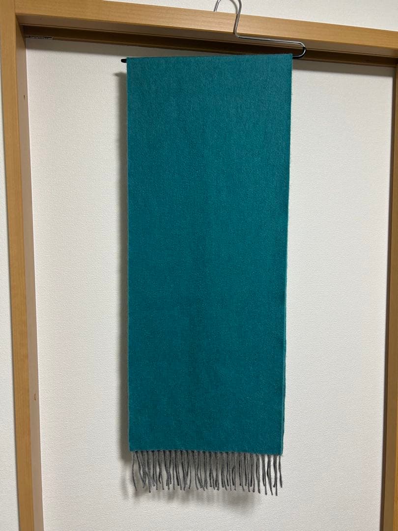 (セール中)BEGG＆co ベグアンドコー　カシミヤマフラー