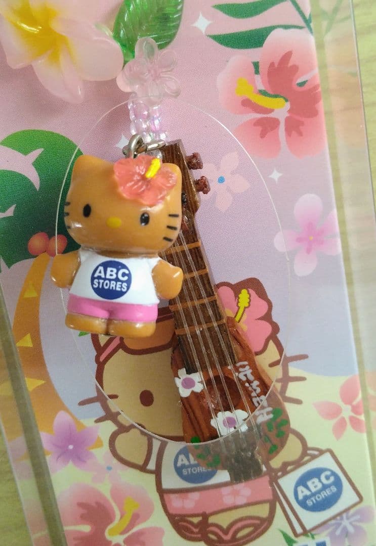 ハローキティ　ハワイ限定　ストラップ　ABCストア　ご当地キティ　ウクレレ