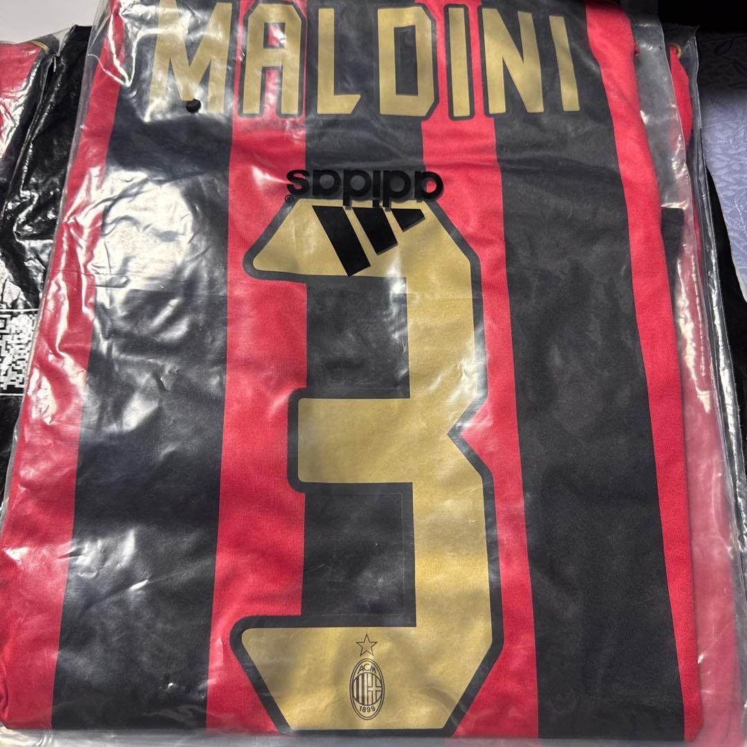 限定値下げ　希少06-07 ACミラン サッカーユニフォーム マルディーニ3