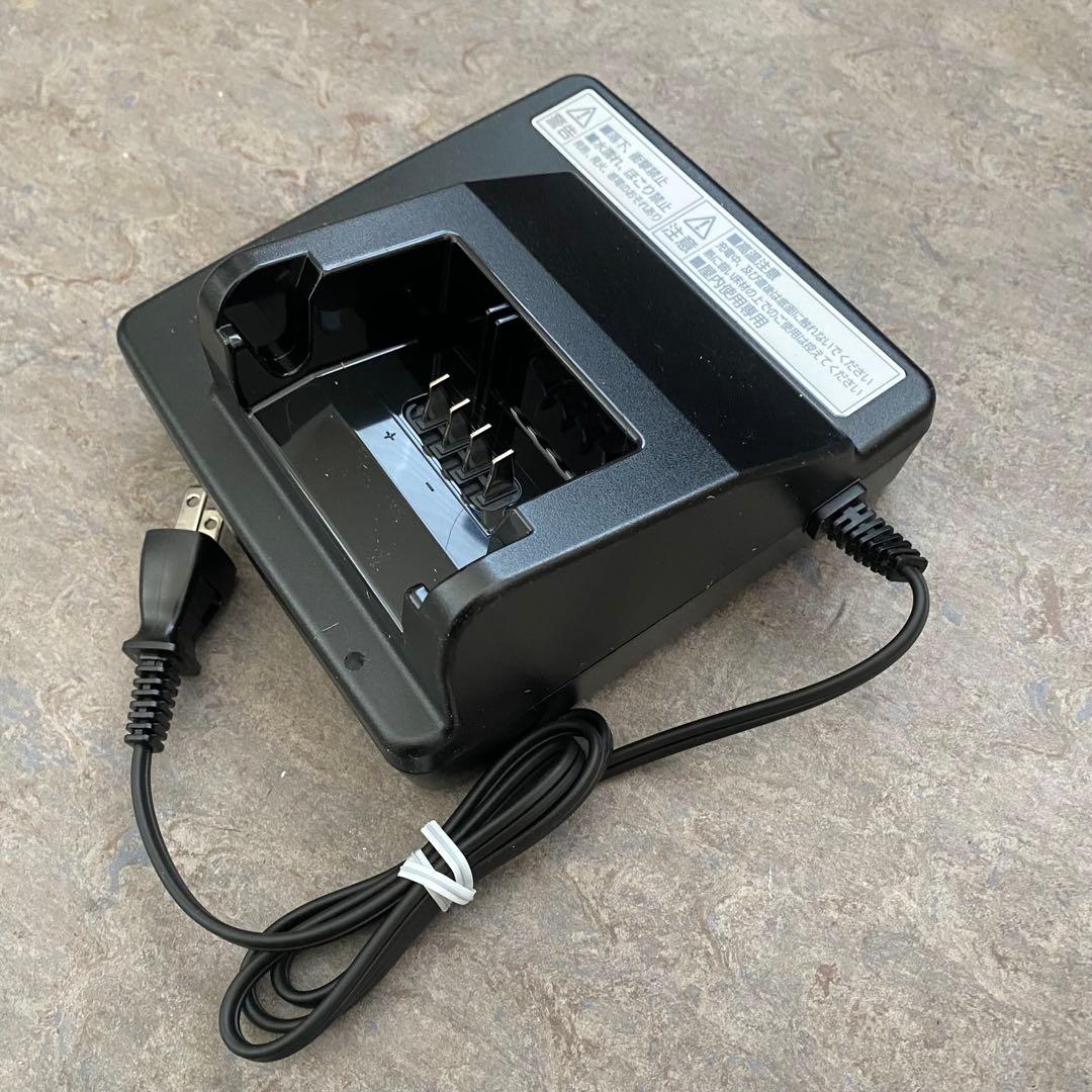【新品未使用】 パナソニックPanasonic 電動自転車　充電器NKJO75Z