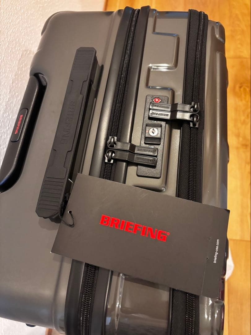 tykzmw専用★新品★ブリーフィングスーツケース H-60F SD スティール