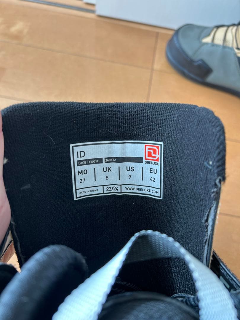 【新品未使用】DEELUXE スノーボードブーツ27㎝