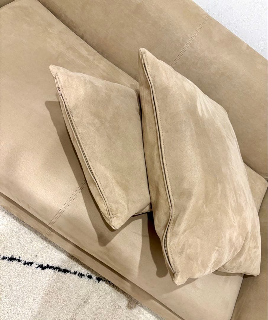 美品　unico MATT ベージュ 2.5人掛けソファ