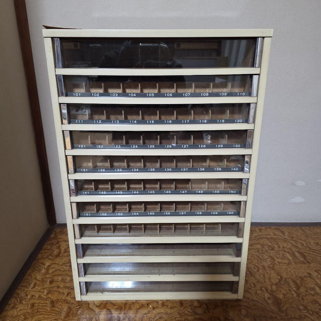 木製ミシン糸ラック　ニット用　レジロン　ミシン糸　②