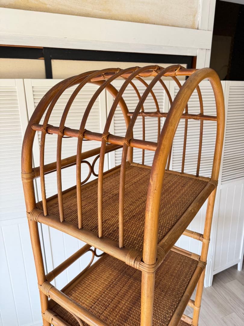 ヴィンテージ ラタンディスプレイラック 付き4段飾り棚 籐家具 収納