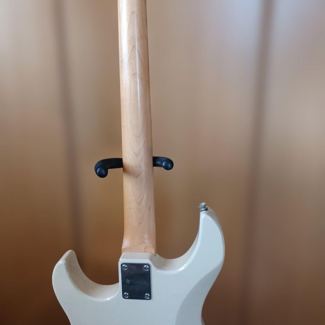 Yamaha PACIFICA エレキギター ホワイト