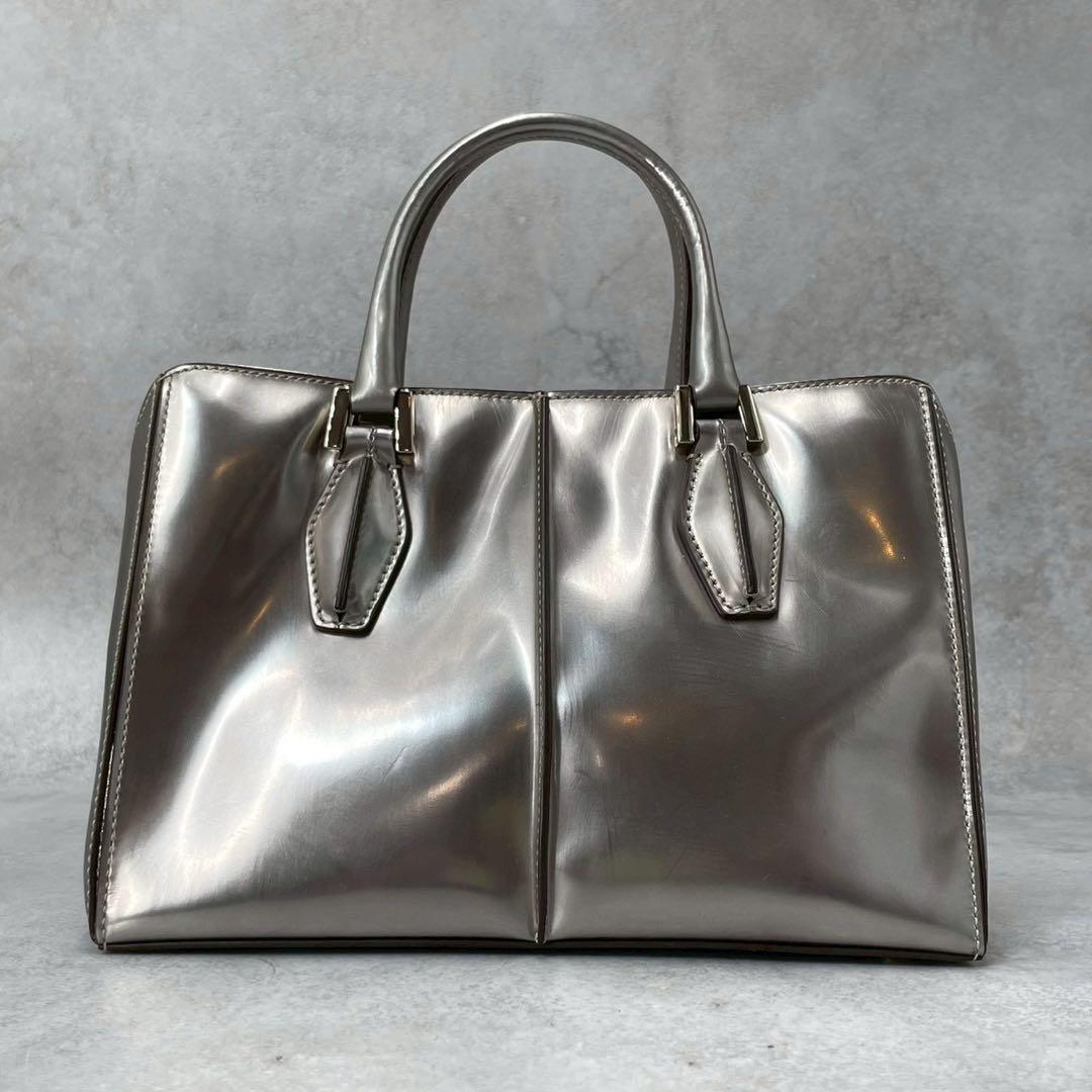 美品　トッズ　dバッグ　エナメル　2wayトートバッグ