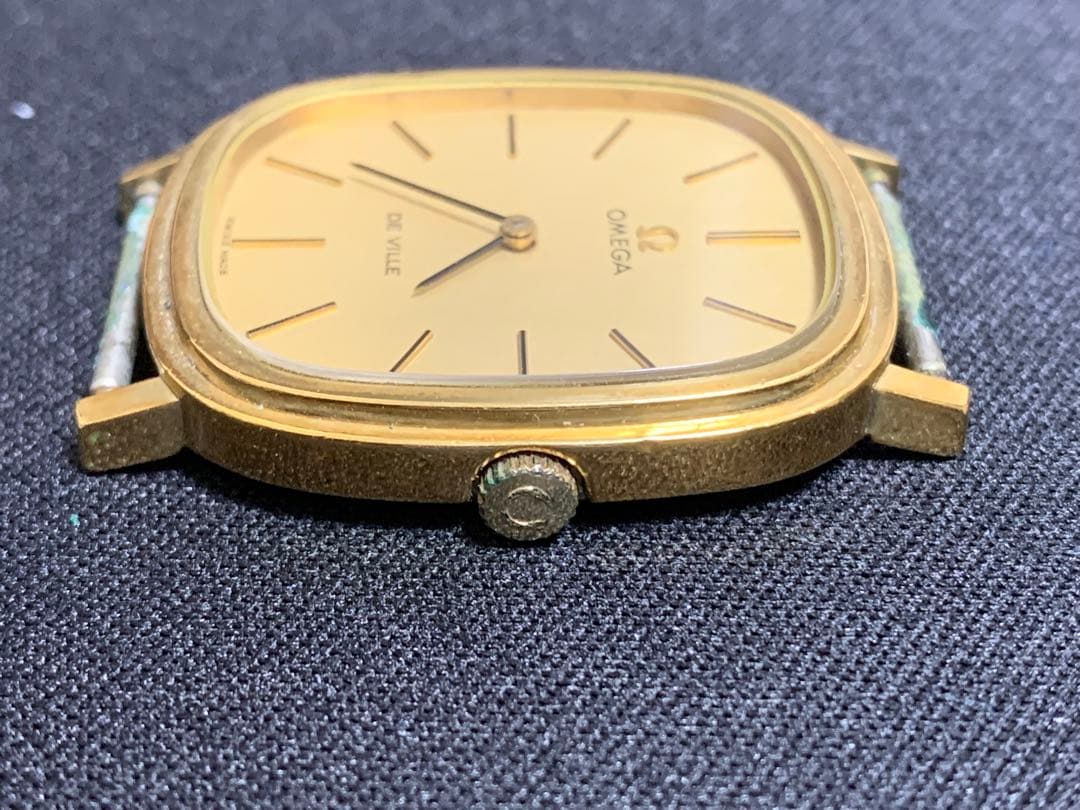 オメガΩ DE VILLE 手巻き ユニセックスモデル 32mm×27mm