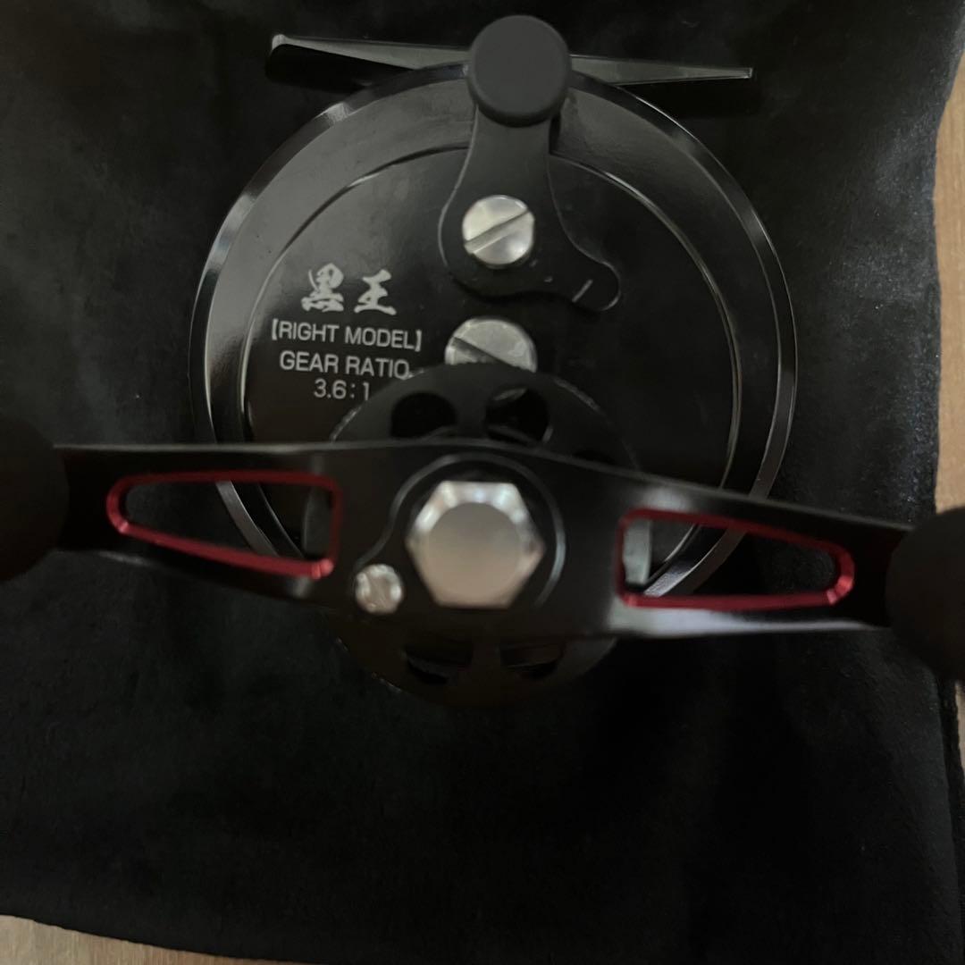 FunTool 黒王 Kurooh 右ハンドルリール　タイコリール　フィッシング