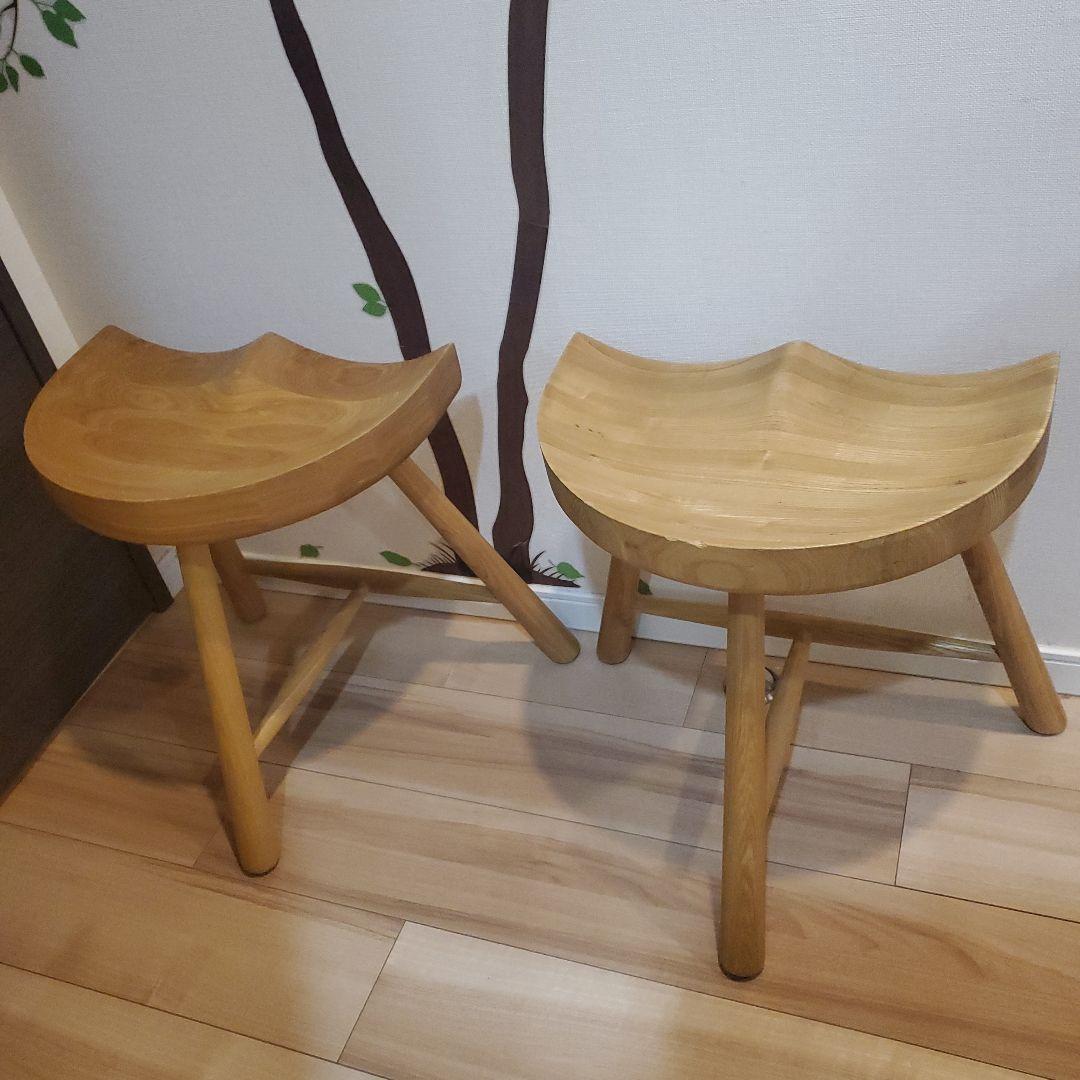 木製曲線スツール二脚