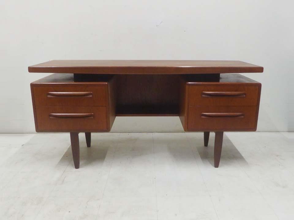 ■G-PLAN ジープラン■New Fresco ヴィンテージ デスク 机 両袖