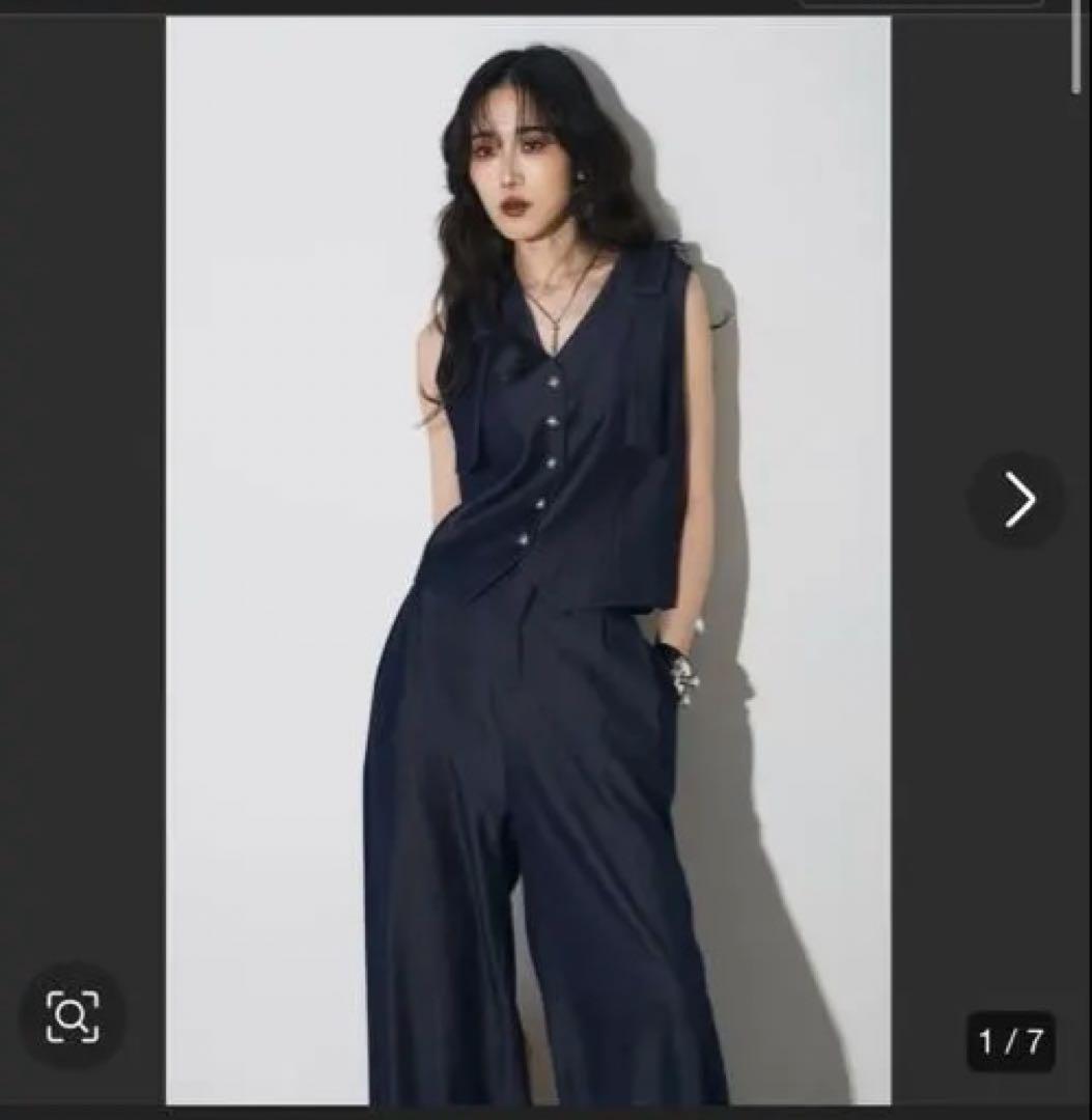 【ANDREA & Co.】ショルダーリボンベスト&デニムパンツセットアップ