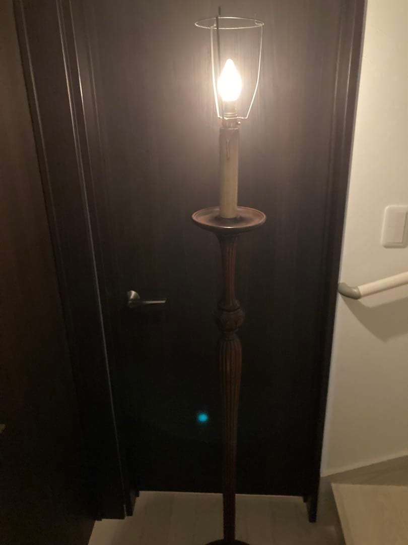 アンティーク　ビンテージ　スタンドライト シェードランプ 木製　ロウソクデザイン
