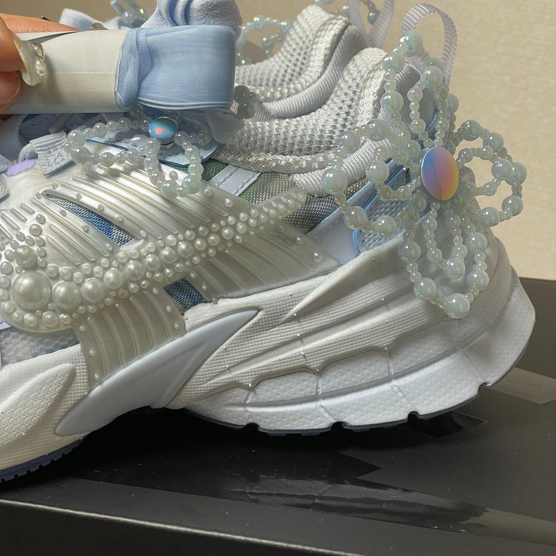 【値下げ】NIKE V2K ラン Women's Artist コレクション