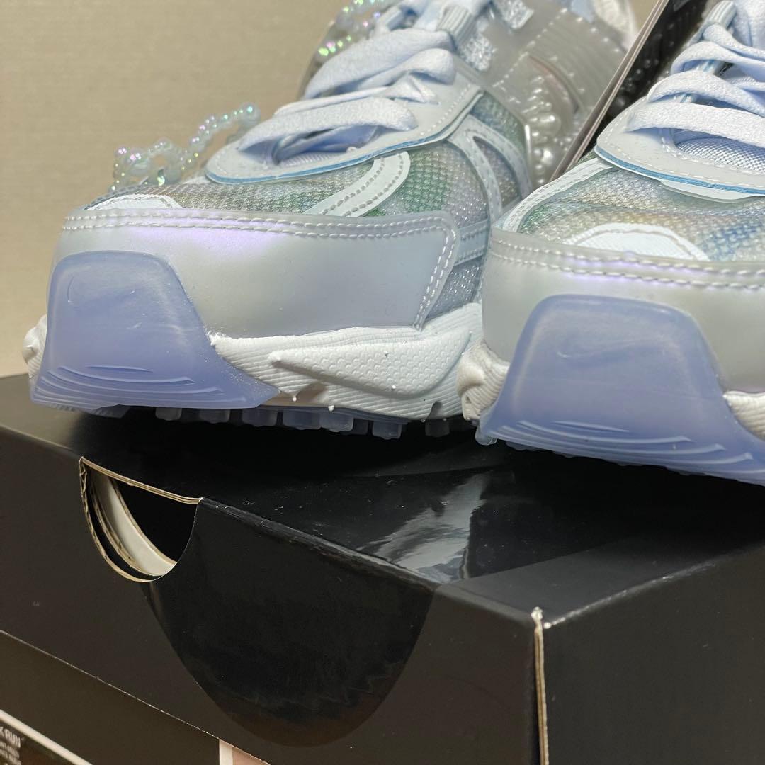 【値下げ】NIKE V2K ラン Women's Artist コレクション