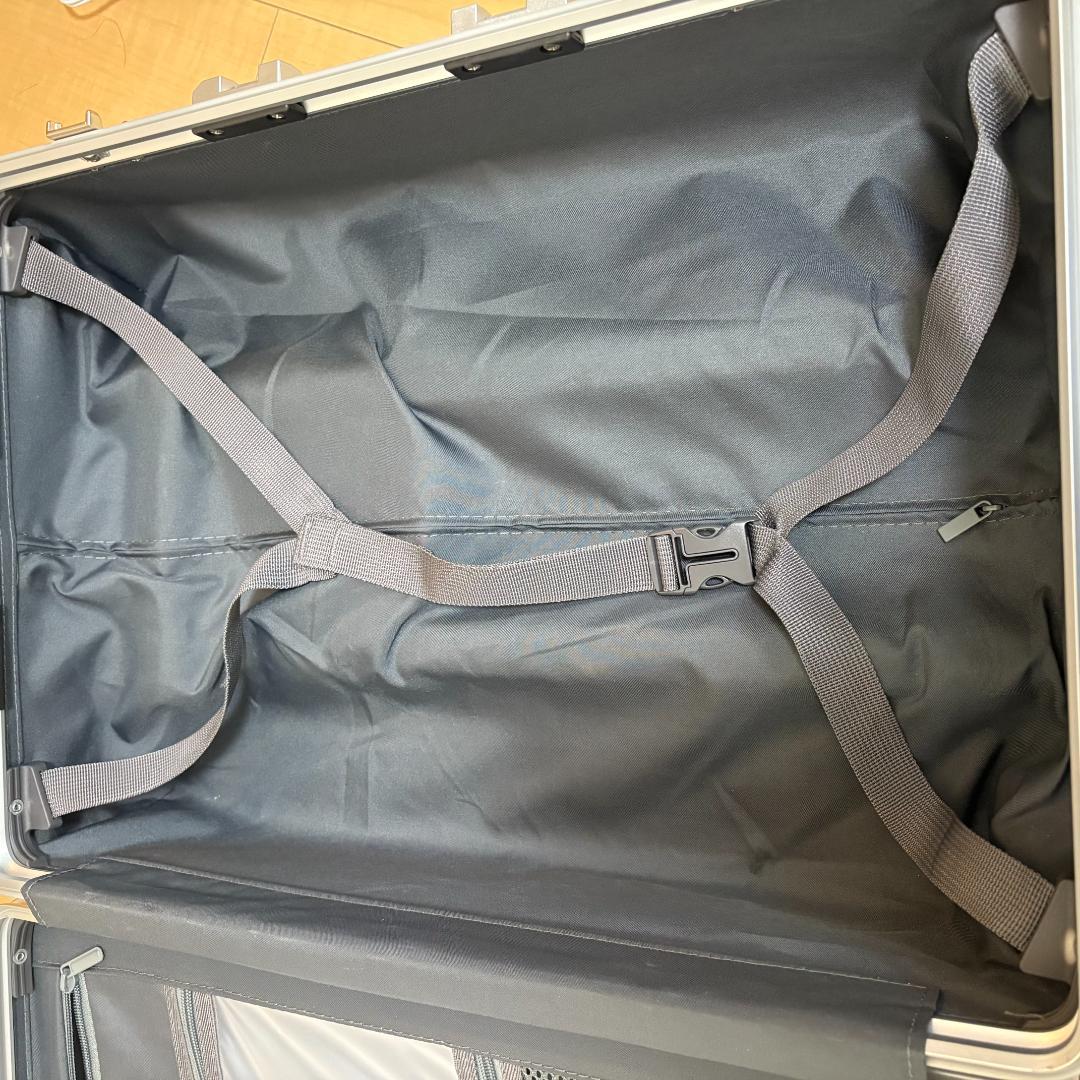 スーツケース 白 楽天 魔法小屋 TSAロック付き