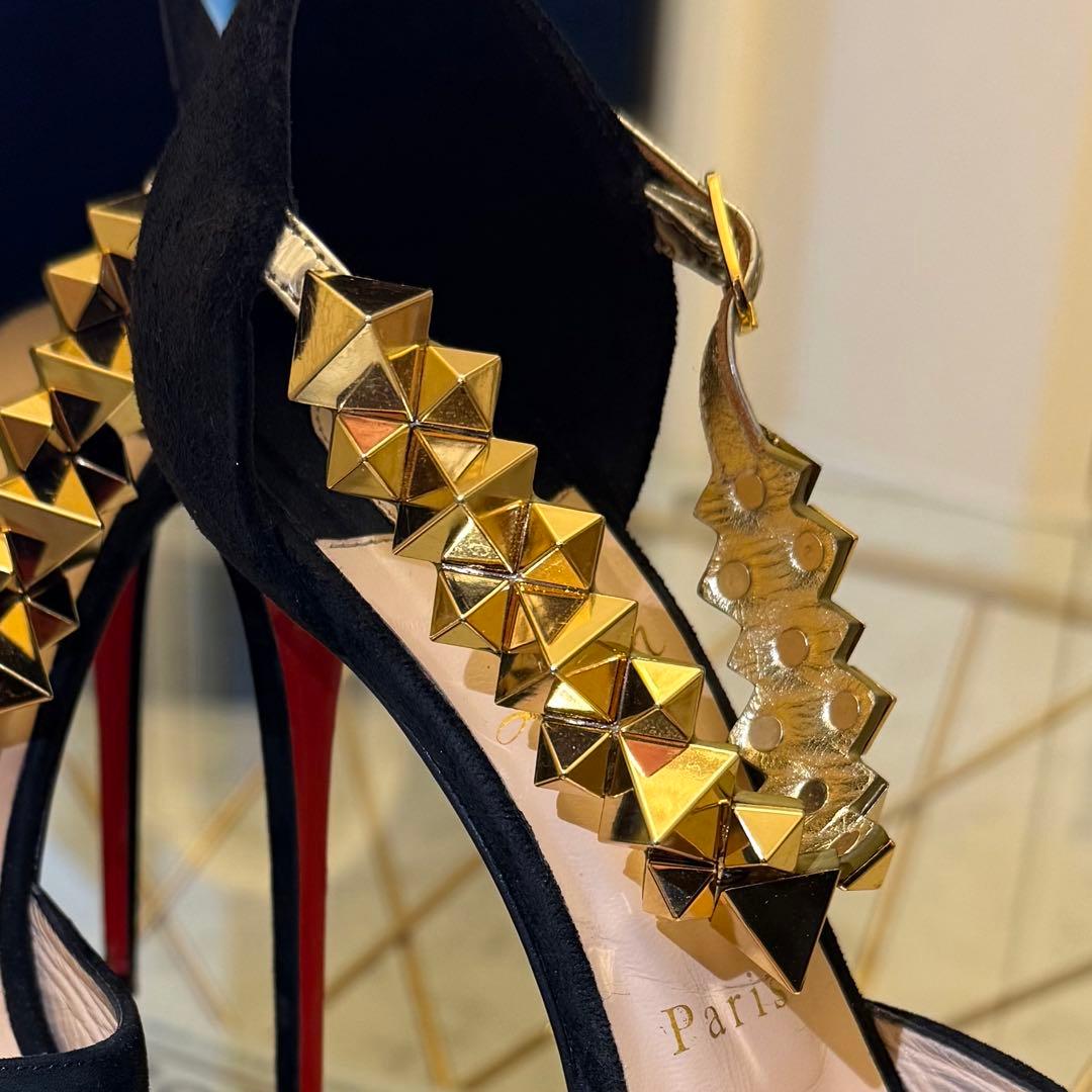 ルブタンオープントゥハイヒール