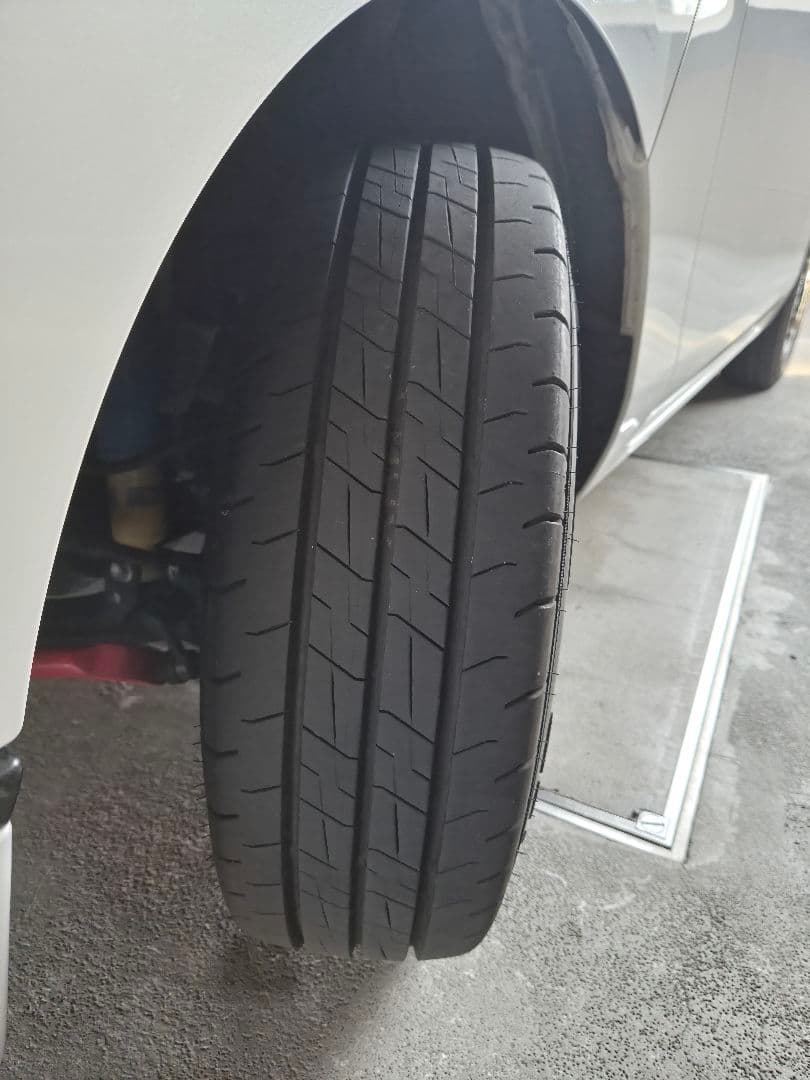 FALKEN ファルケンw11 215/60R16C　2本セット