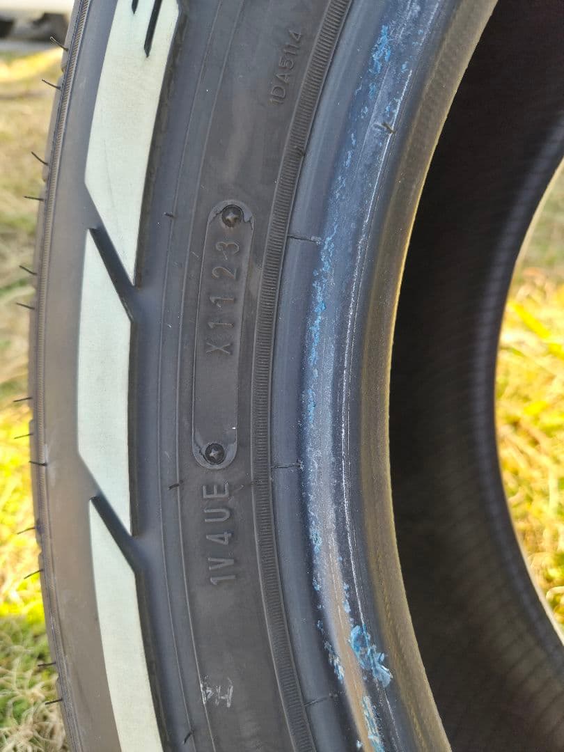 FALKEN ファルケンw11 215/60R16C　2本セット