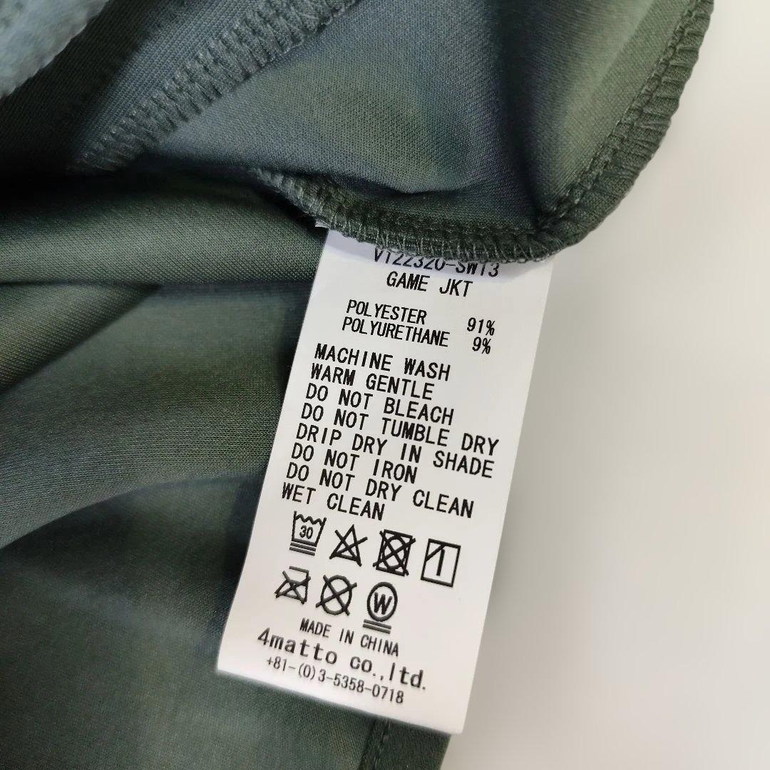 半額！※新品未使用タグ付き※パーカー