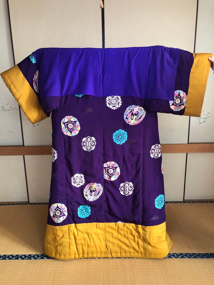 【マイスターメイド】かいまき　高級布団　縮緬　絹織物生地　白綿　極厚　未使用品！